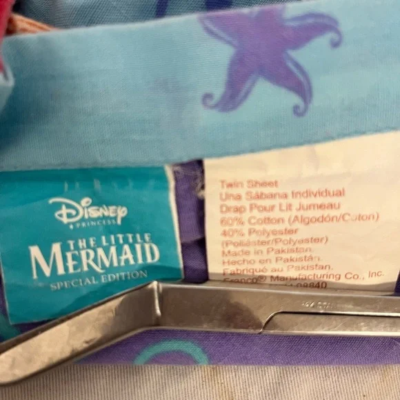 Early 2000s Vintage Little Mermaid TWIN Flat Sheet Special Edition - Picture 2 of 3